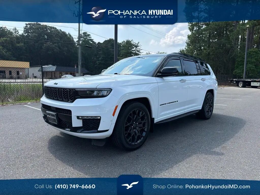 2023 Jeep Grand Cherokee L Summit — photo 1 of 13