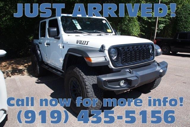 2024 Jeep Wrangler Sport — photo 1 of 15