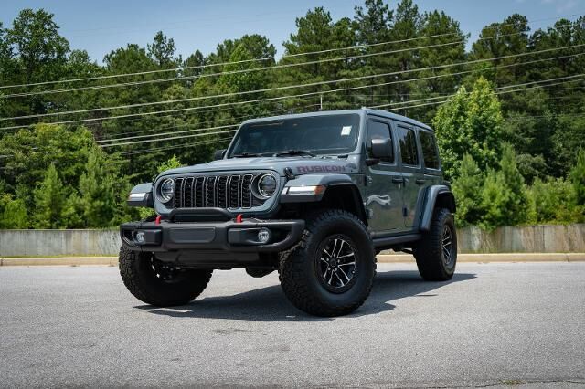 2025 Jeep Wrangler Rubicon — photo 1 of 13