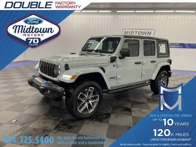 2024 Jeep Wrangler Jeep Beach 4xe