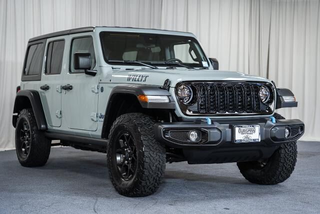 2024 Jeep Wrangler Jeep Beach 4xe