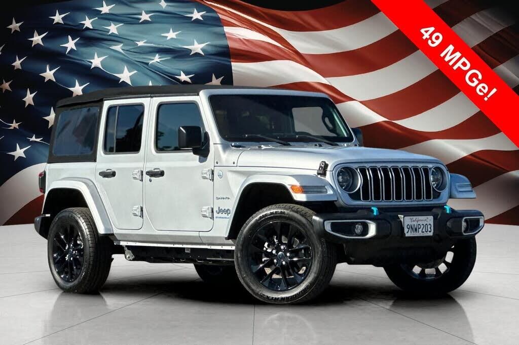2024 Jeep Wrangler Sahara 4xe — photo 1 of 2