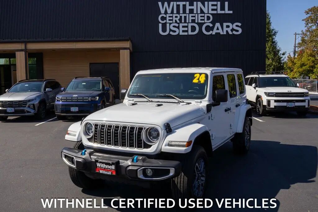 2024 Jeep Wrangler Sahara 4xe — photo 1 of 13