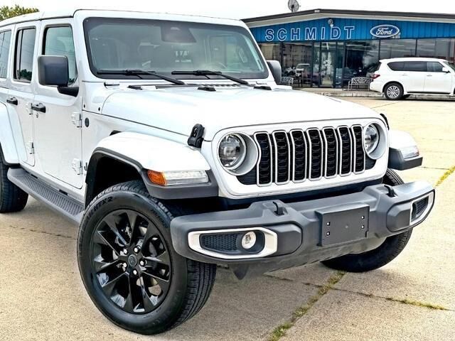 2025 Jeep Wrangler Sahara 4xe