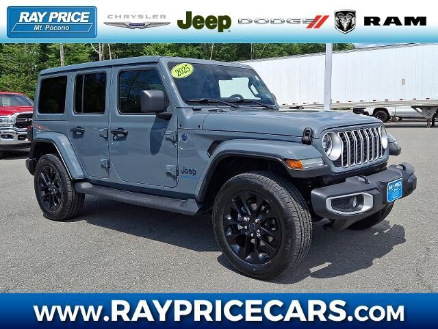 2025 Jeep Wrangler Sahara 4xe
