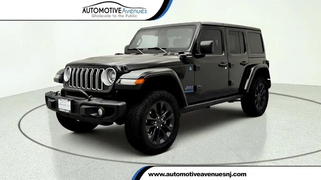 2025 Jeep Wrangler Backcountry 4xe — photo 1 of 5