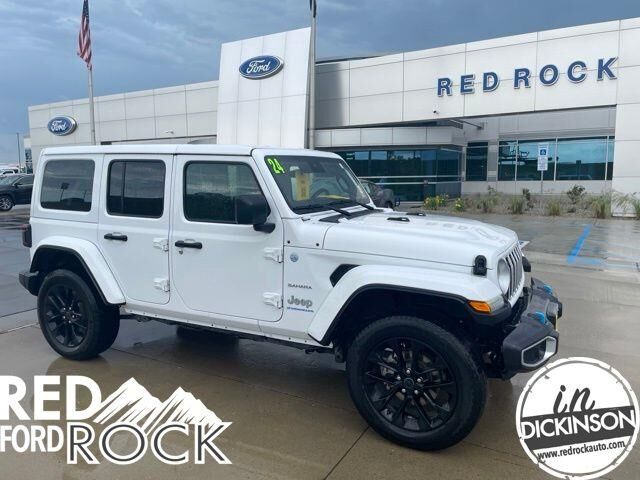 2024 Jeep Wrangler Sahara 4xe — photo 1 of 13