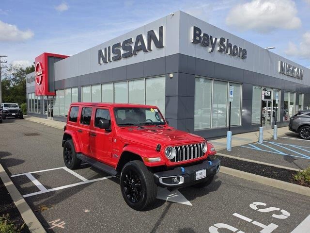 2024 Jeep Wrangler Sahara 4xe