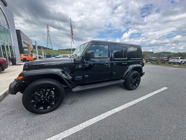 2025 Jeep Wrangler Sahara 4xe