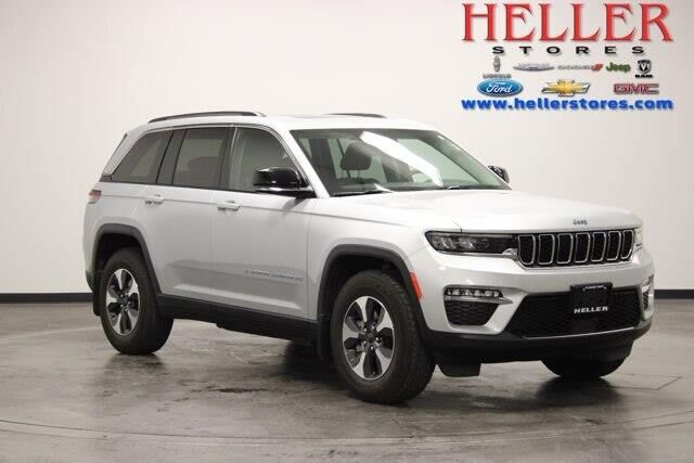 2022 Jeep Grand Cherokee 4xe — photo 1 of 12
