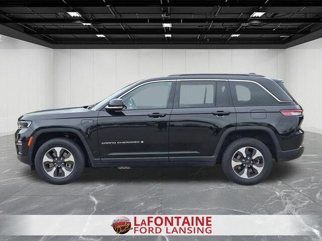 2024 Jeep Grand Cherokee Anniversary Edition 4xe — photo 1 of 24