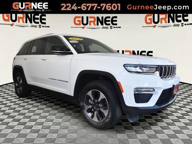 2024 Jeep Grand Cherokee 4xe — photo 1 of 12