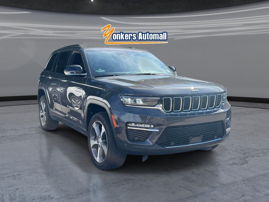 2024 Jeep Grand Cherokee 4xe — photo 1 of 13