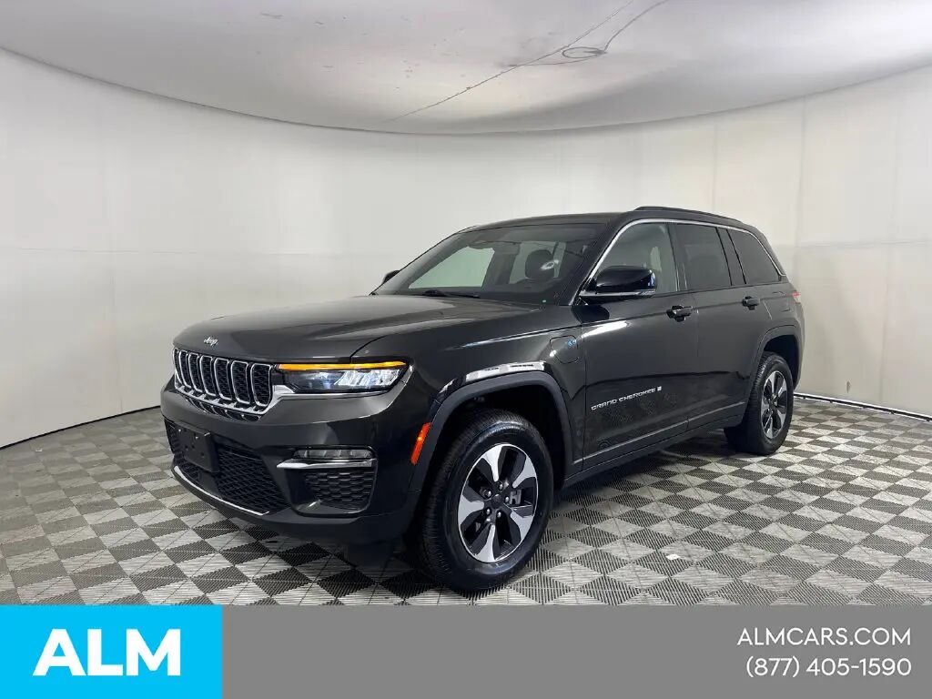 2024 Jeep Grand Cherokee 4xe — photo 1 of 13