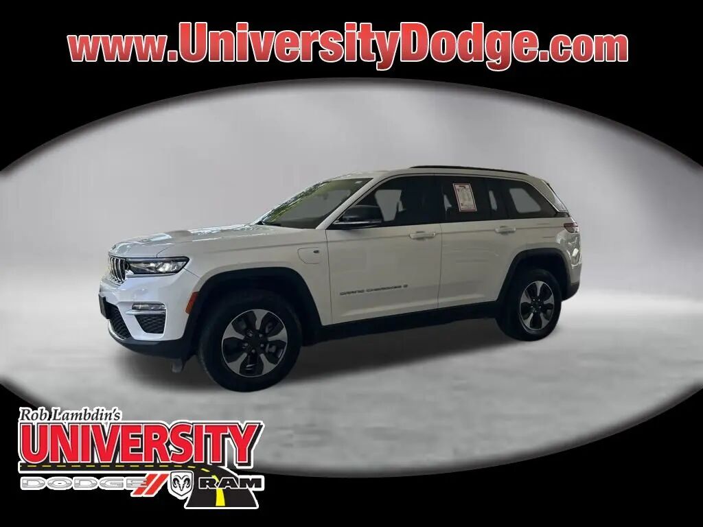 2024 Jeep Grand Cherokee 4xe — photo 1 of 13