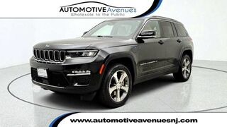 2023 Jeep Grand Cherokee 4xe 4x4 w/ Luxury Tech Group II & 20'' Machined Wheels