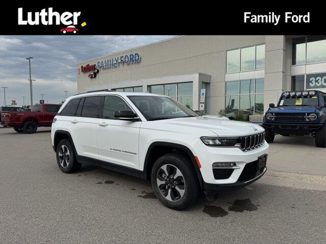 2024 Jeep Grand Cherokee Anniversary Edition 4xe