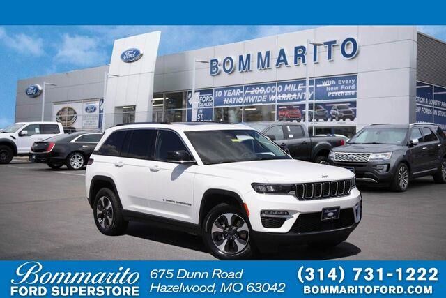 2024 Jeep Grand Cherokee 4xe — photo 1 of 26