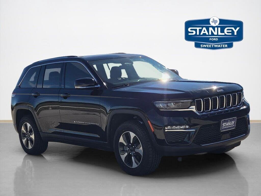 2022 Jeep Grand Cherokee 4xe — photo 1 of 1