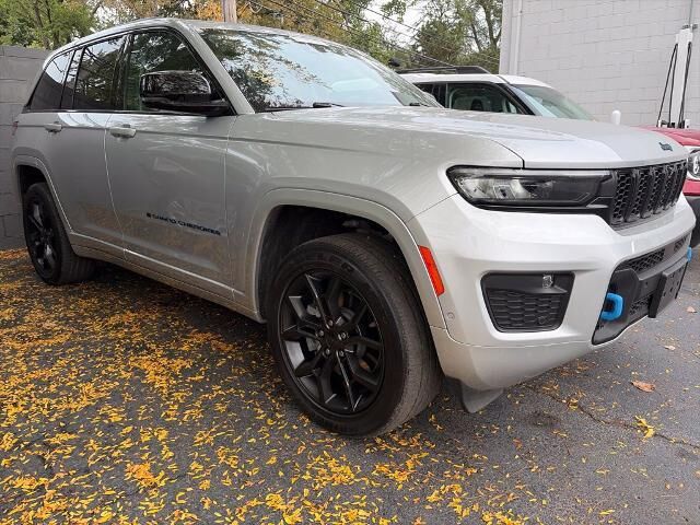 2023 Jeep Grand Cherokee 30th Anniversary 4xe