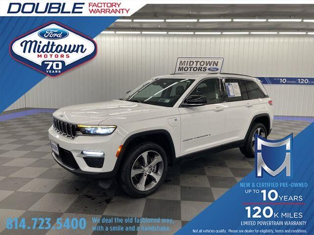 2023 Jeep Grand Cherokee 30th Anniversary 4xe — photo 1 of 26