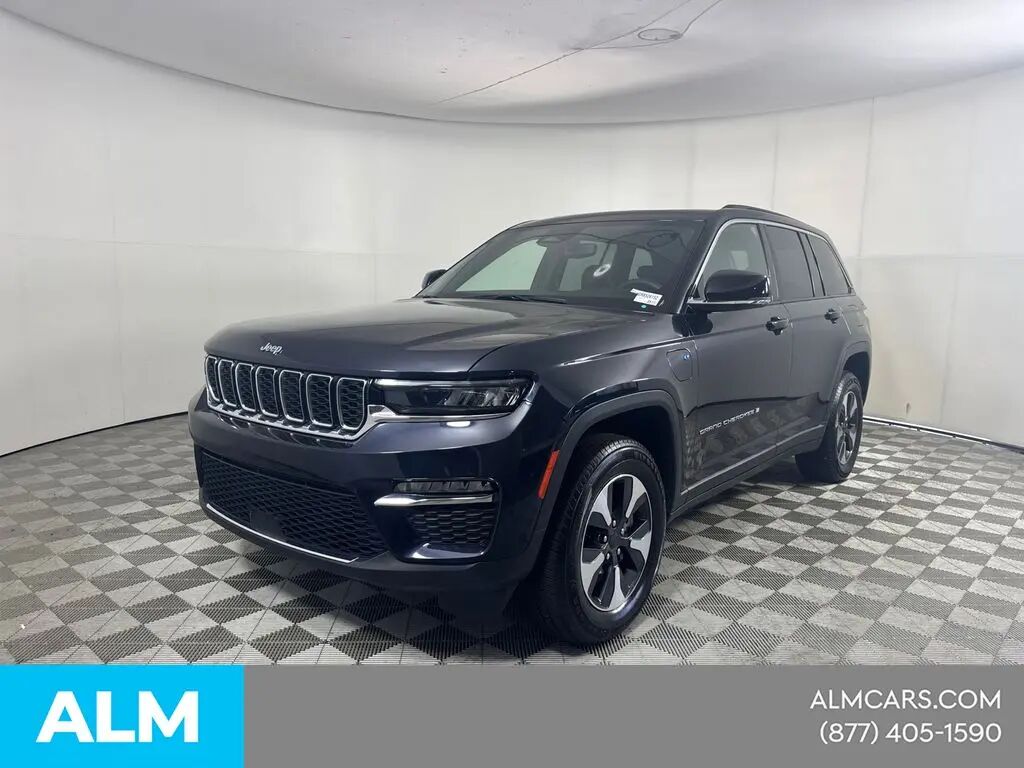2024 Jeep Grand Cherokee 4xe — photo 1 of 10