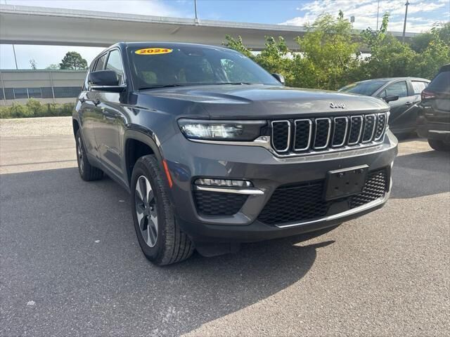 2024 Jeep Grand Cherokee 4xe — photo 1 of 26