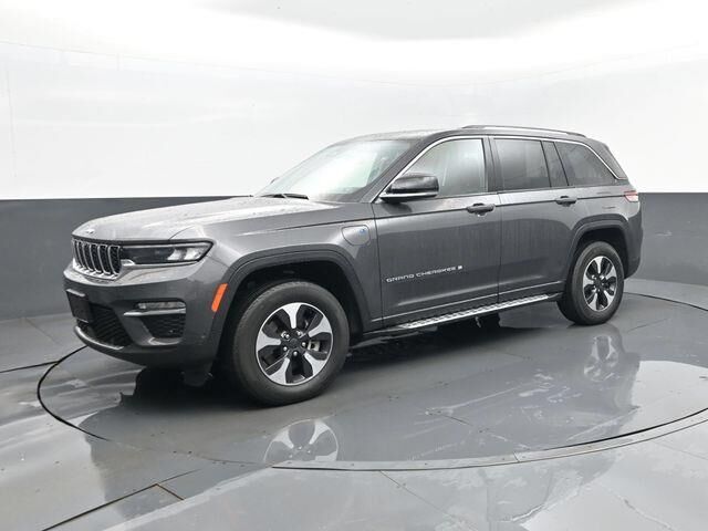 2023 Jeep Grand Cherokee 30th Anniversary 4xe — photo 1 of 26