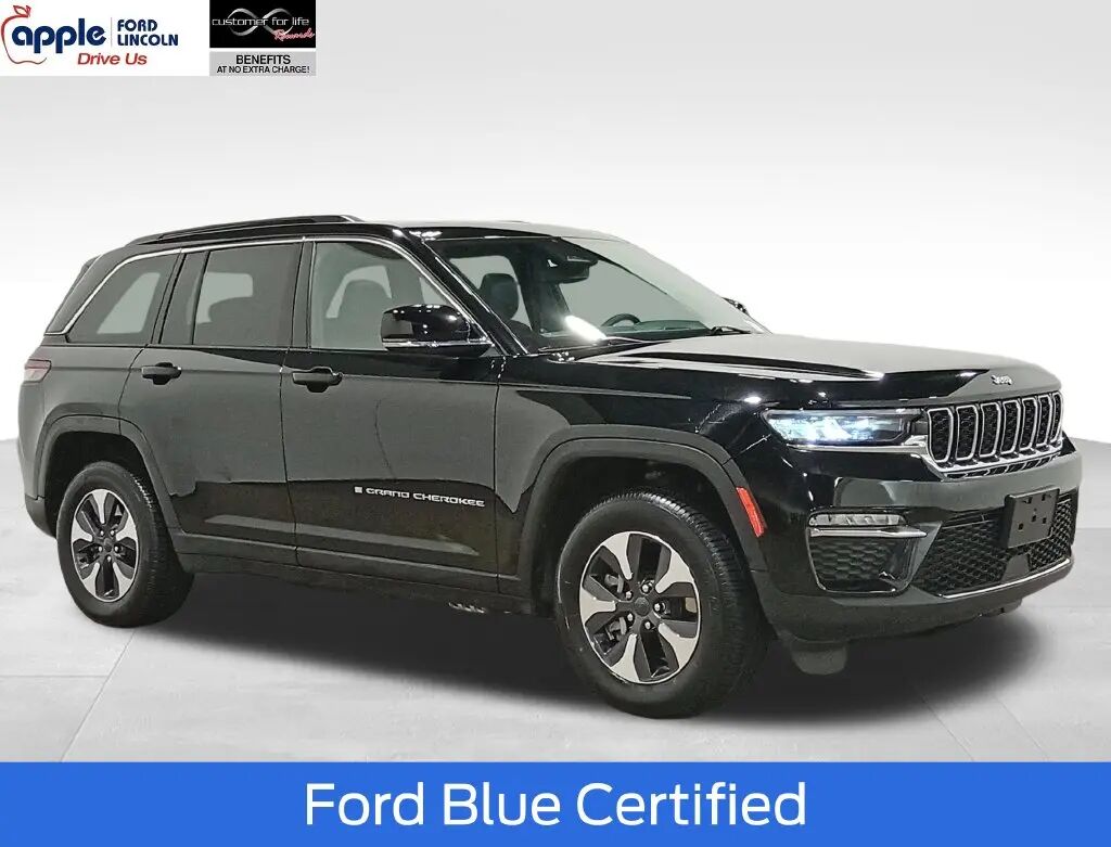 2024 Jeep Grand Cherokee 4xe — photo 1 of 13