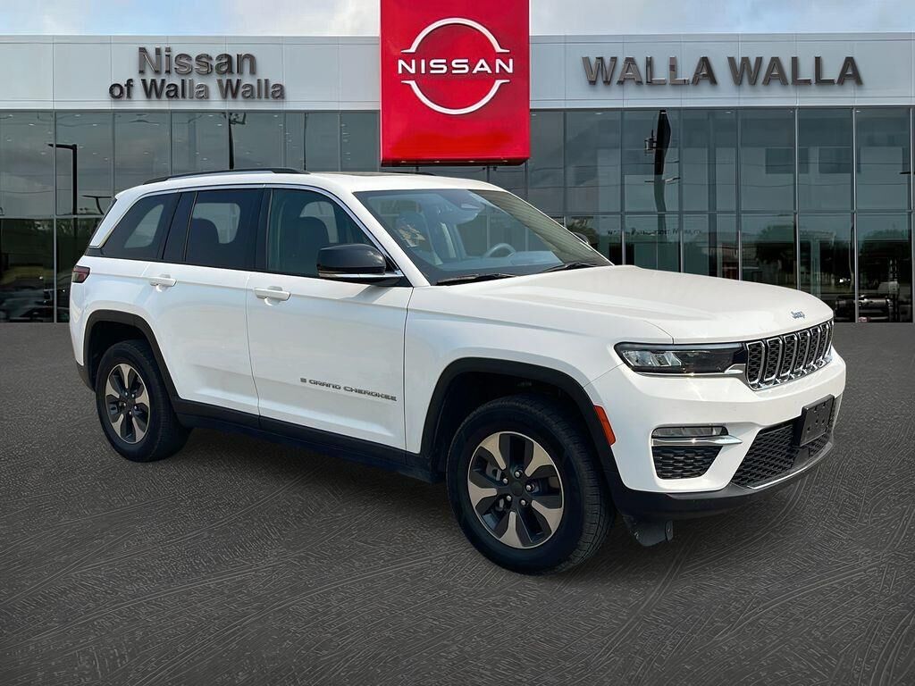 2024 Jeep Grand Cherokee 4xe — photo 1 of 43