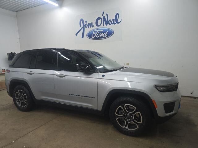 2022 Jeep Grand Cherokee Trailhawk 4xe — photo 1 of 13