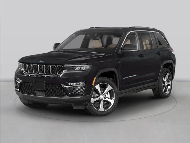 2023 Jeep Grand Cherokee 4xe Trailhawk — photo 1 of 2