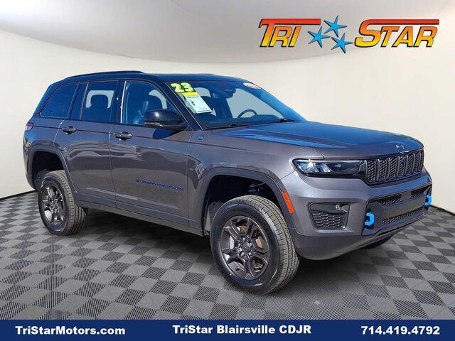 2023 Jeep Grand Cherokee Trailhawk 4xe Carb State Package