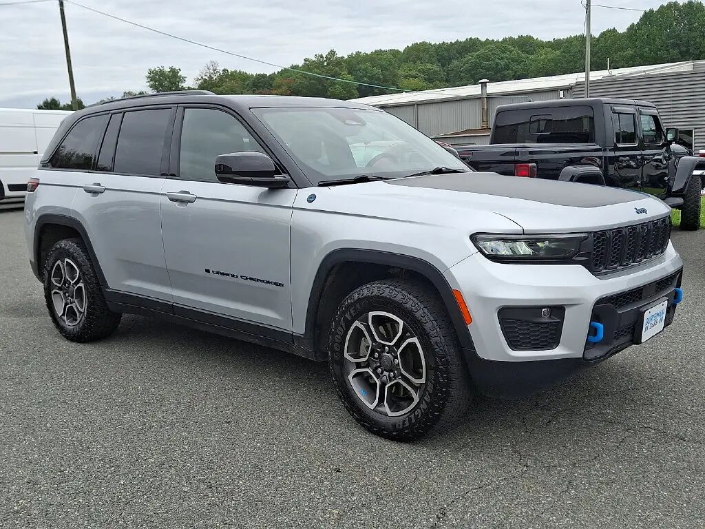 2023 Jeep Grand Cherokee Trailhawk 4xe Carb State Package — photo 1 of 13