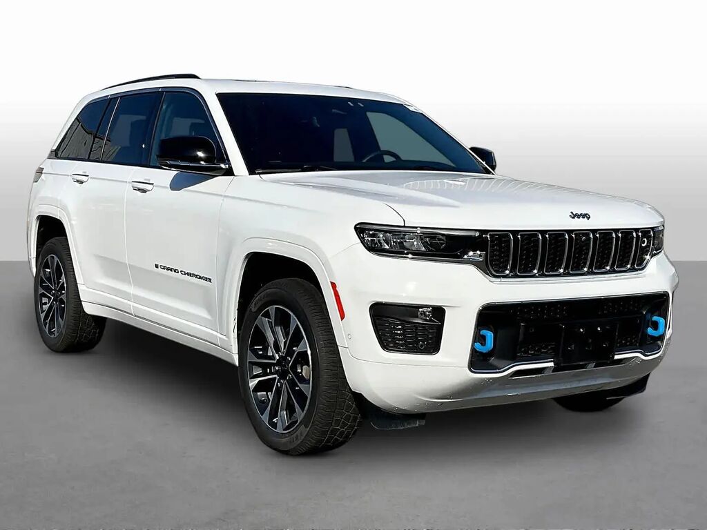 2023 Jeep Grand Cherokee Overland 4xe — photo 1 of 13