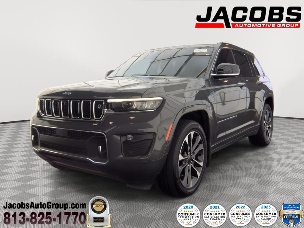 2022 Jeep Grand Cherokee 4xe Overland — photo 1 of 10