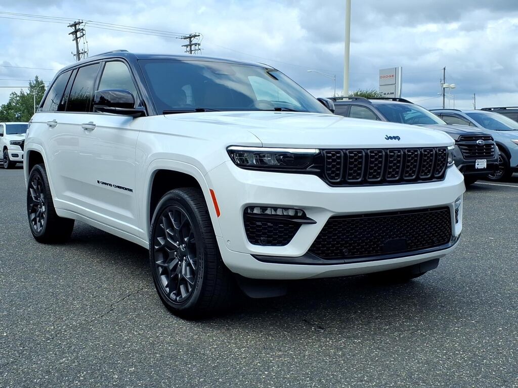 2025 Jeep Grand Cherokee Summit Reserve 4xe — photo 1 of 27