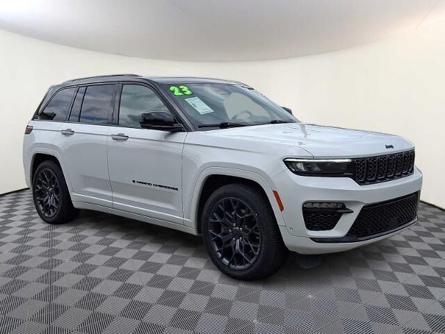 2023 Jeep Grand Cherokee Summit 4xe — photo 1 of 26