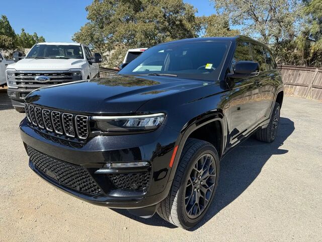 2023 Jeep Grand Cherokee Summit 4xe