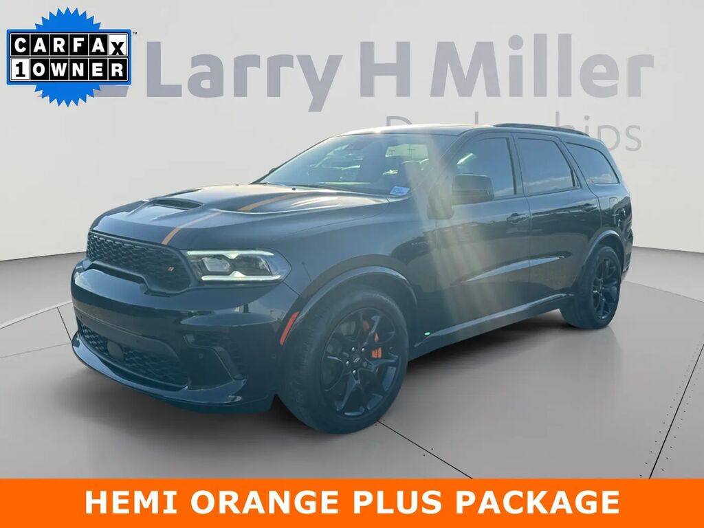 2023 Dodge Durango R/T — photo 1 of 16