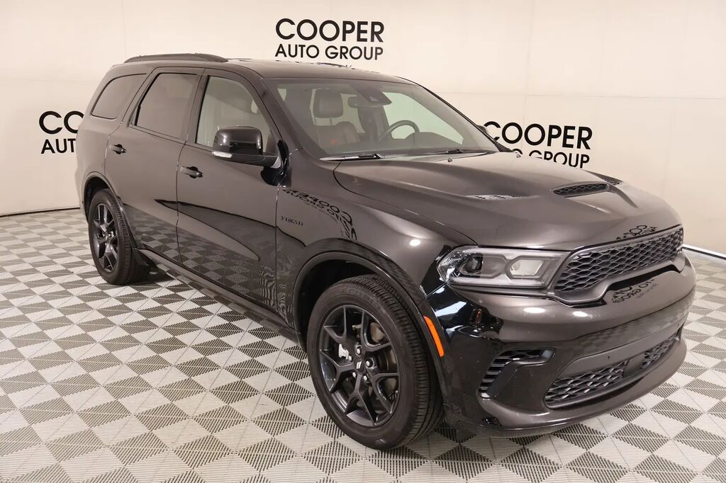 2026 Dodge Durango GT HEMI — photo 1 of 17