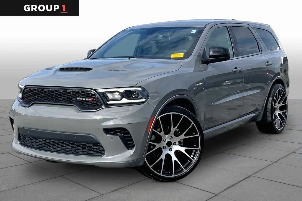 2023 Dodge Durango R/T — photo 1 of 13