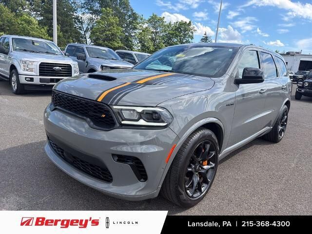 2023 Dodge Durango R/T — photo 1 of 24