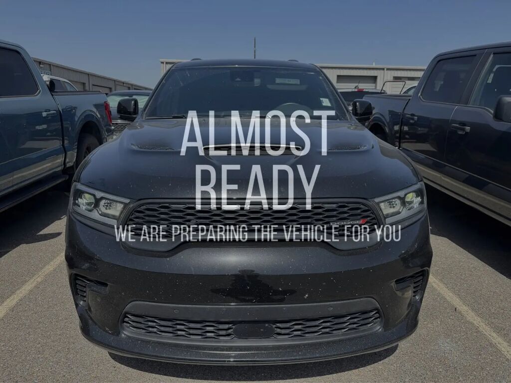 2025 Dodge Durango R/T — photo 1 of 18
