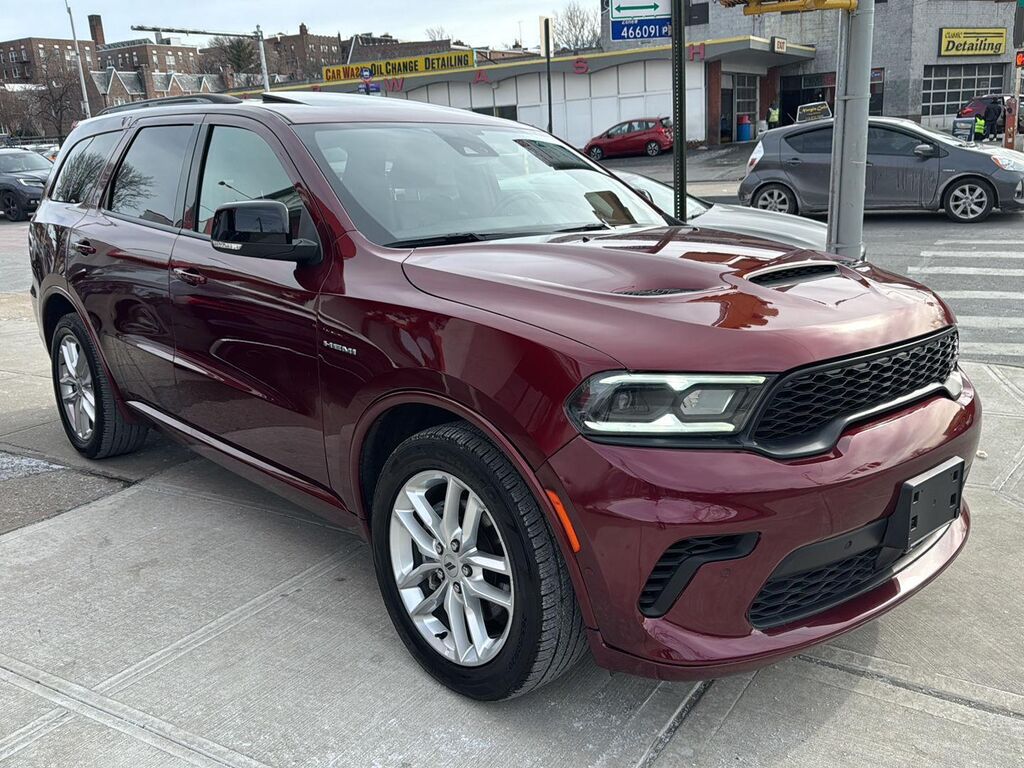 2024 Dodge Durango R/T Plus — photo 1 of 2