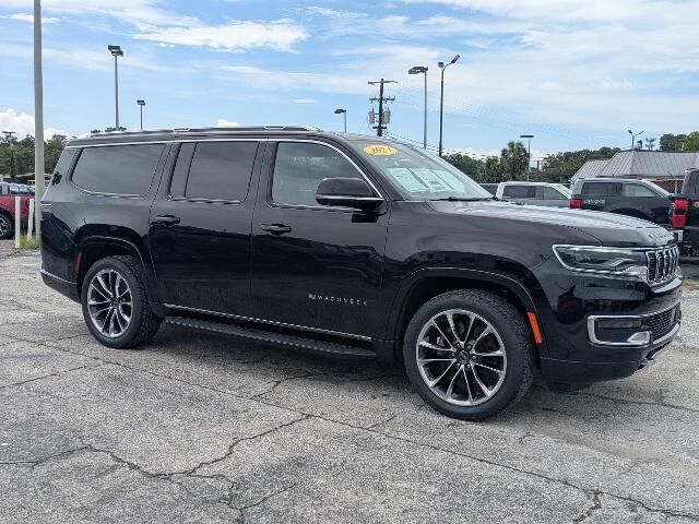 2024 Jeep Wagoneer L Series II — photo 1 of 24