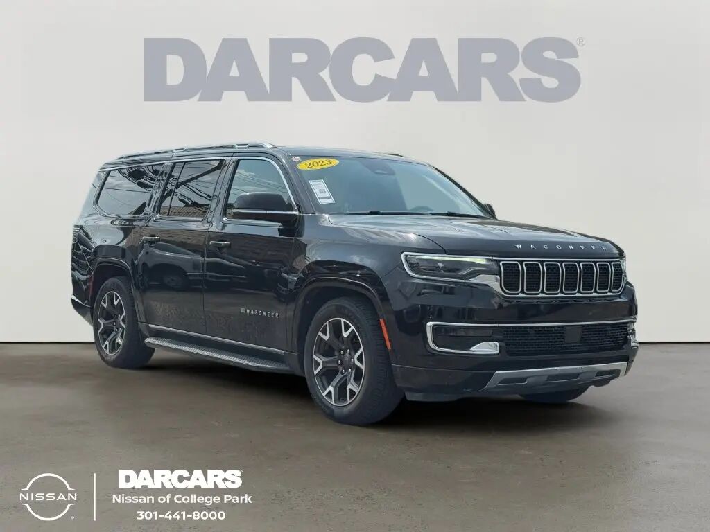 2024 Jeep Wagoneer L Series III — photo 1 of 13