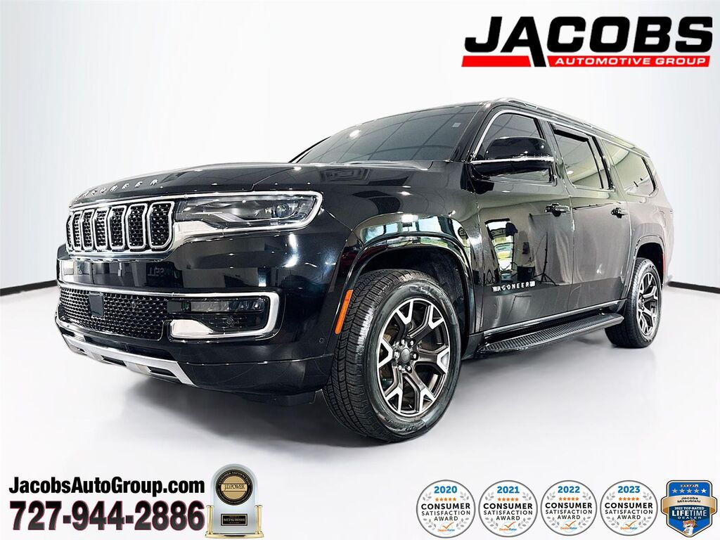 2023 Jeep Wagoneer L Series III — photo 1 of 13
