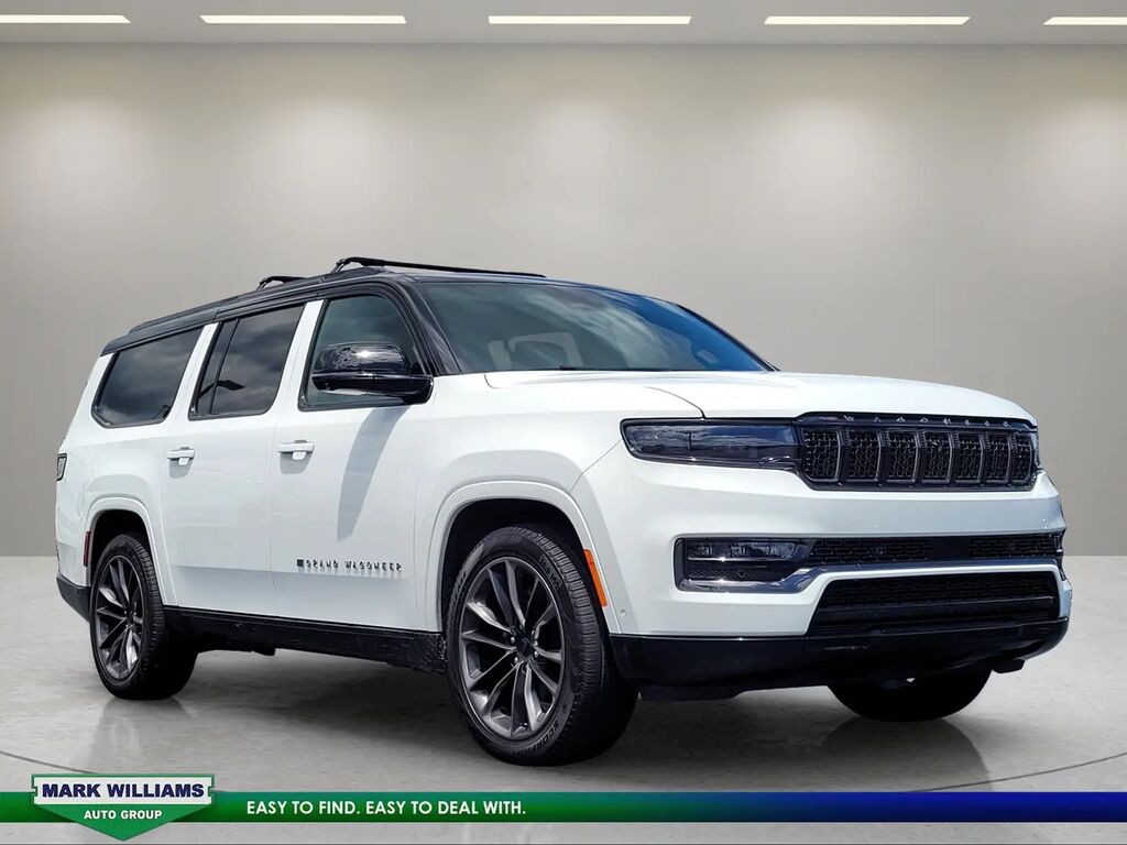 2025 Jeep Grand Wagoneer L Obsidian — photo 1 of 18