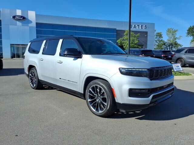 2024 Jeep Grand Wagoneer L Series III — photo 1 of 13